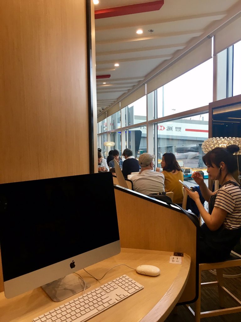 Etihad Lounge Hong Kong | Club Bauhinia