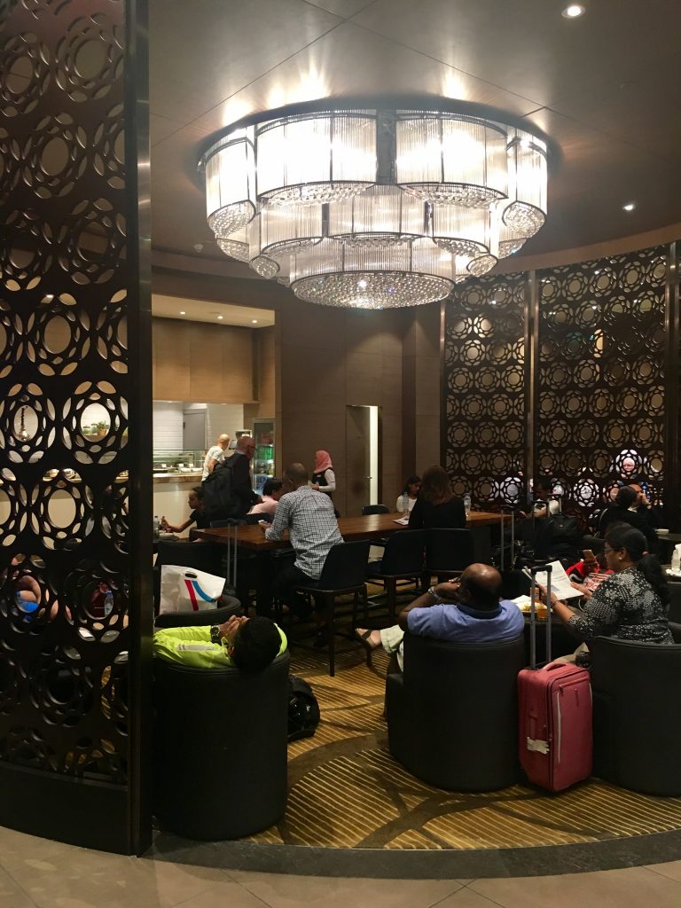 Etihad Lounge Abu Dhabi | Al Reem (T1) AUH EY
