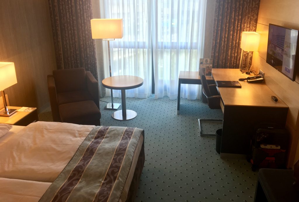 maritim airporthotel dus düsseldorf hotel airport flughafen flughafenhotel
