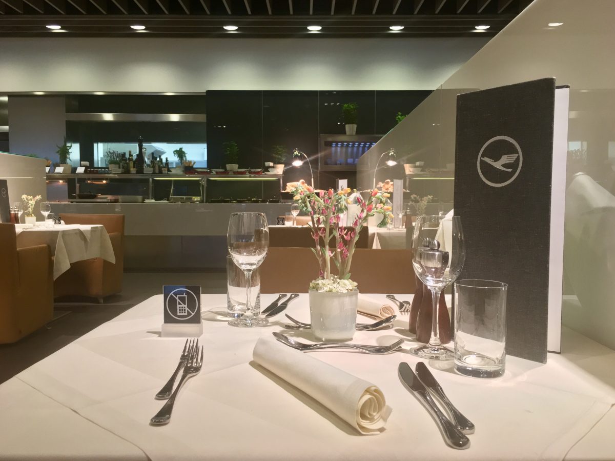 lufthansa first class terminal frankfurt fra aegean zürich