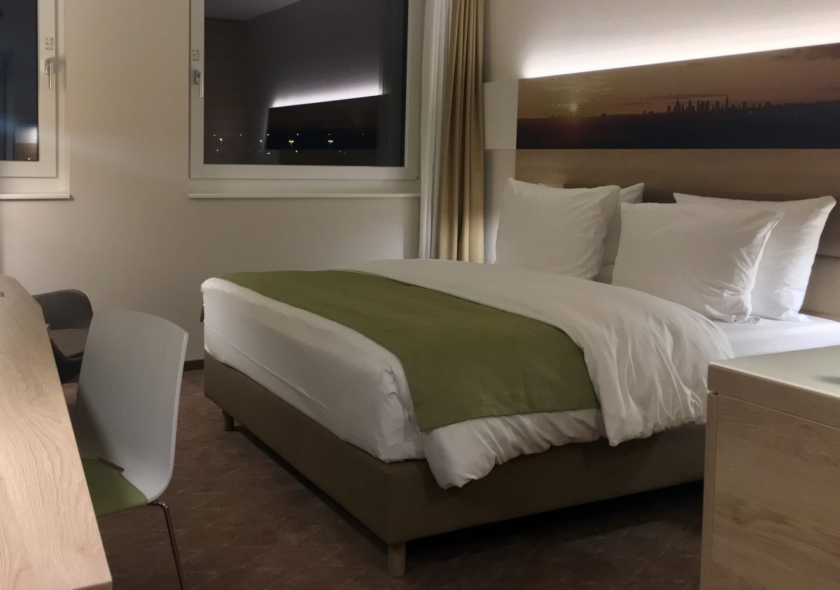 Holiday Inn Frankfurt Airport: Bewertung