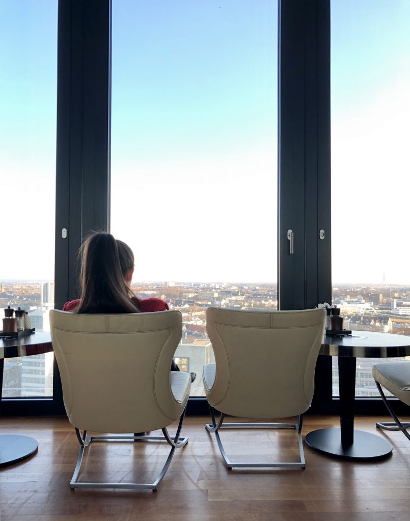 Bewertung: Hyatt Regency Düsseldorf medienhafen suite club