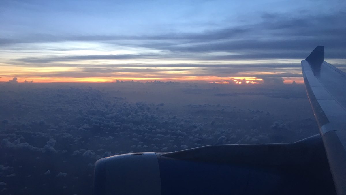 flug etihad impression impressionen airbus a330 manchester city hkg-auh ryanair umsteige-verbindungen