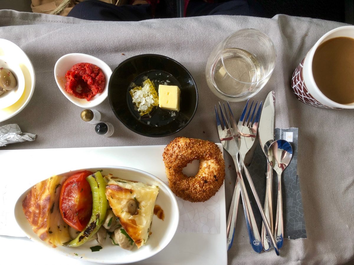 Turkish Airlines Business Class A321 München – Istanbul: Bewertung