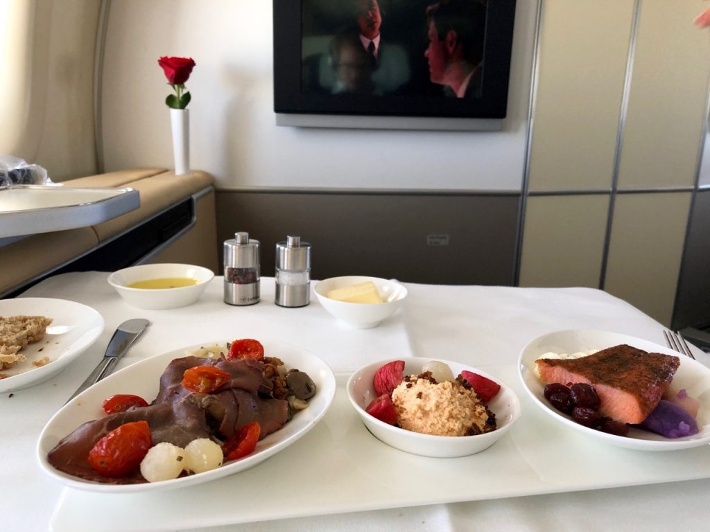 lufthansa b747 first class lh f lh456 frankfurt los angeles fra lax boeing 747 queen of the skies essen vorspeise