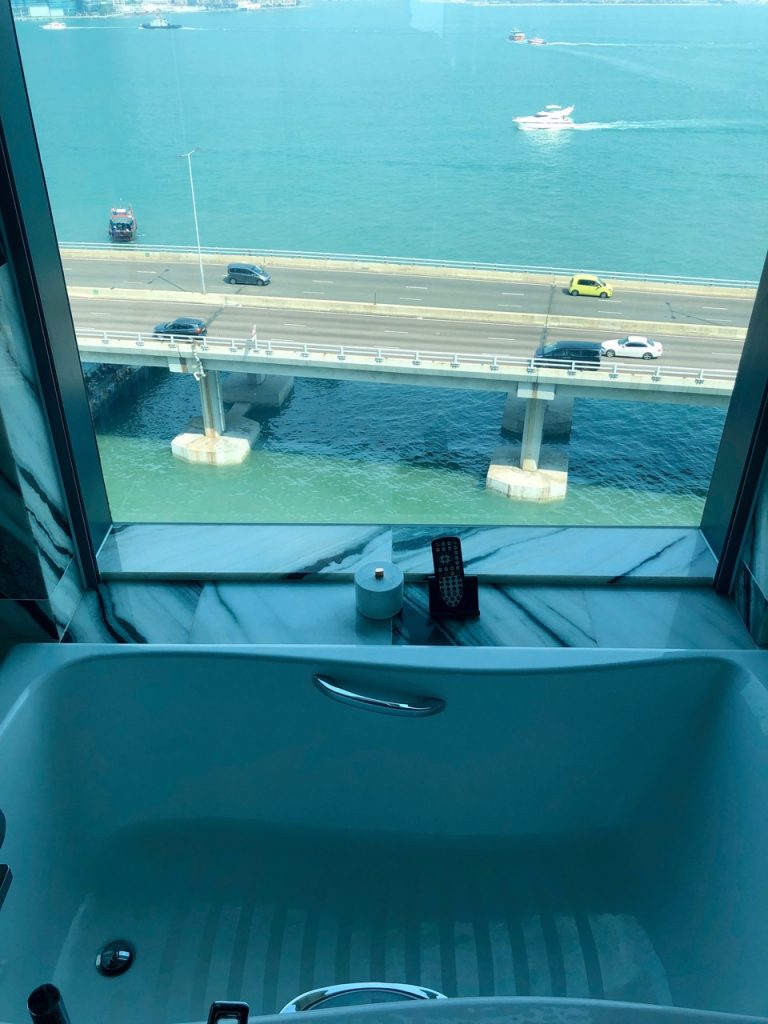 hyatt centric victoria harbour hong kong north point world of hyatt bad badewanne