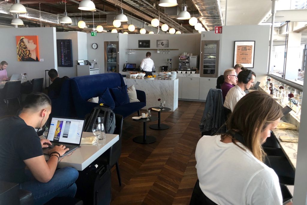 Review American Express Centurion Lounge by Pontus Stockholm Arlanda ARN amex lounge platinum erfahrung