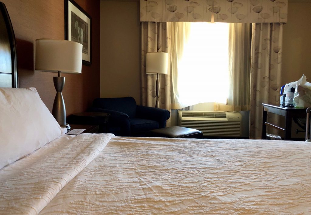 hilton garden inn palm springs rancho mirage hilton honors usa california kalifornien coachella king bed bett