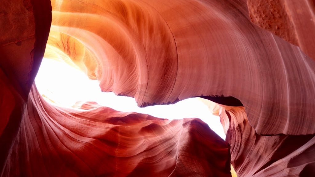 lower antelope canyon upper antelope canyon x page arizona navajo lake powell slot canyon