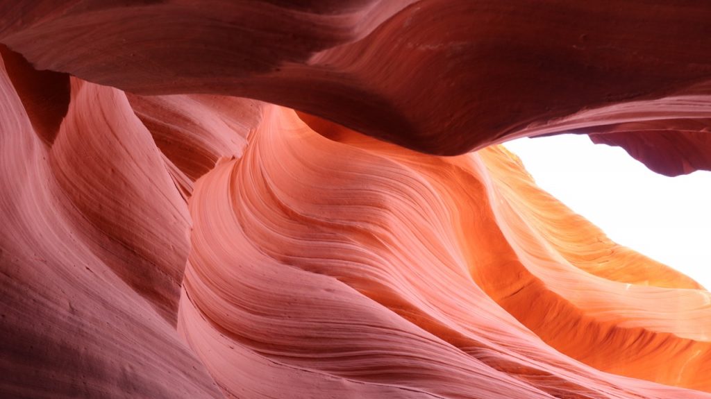 lower antelope canyon upper antelope canyon x page arizona navajo lake powell slot canyon