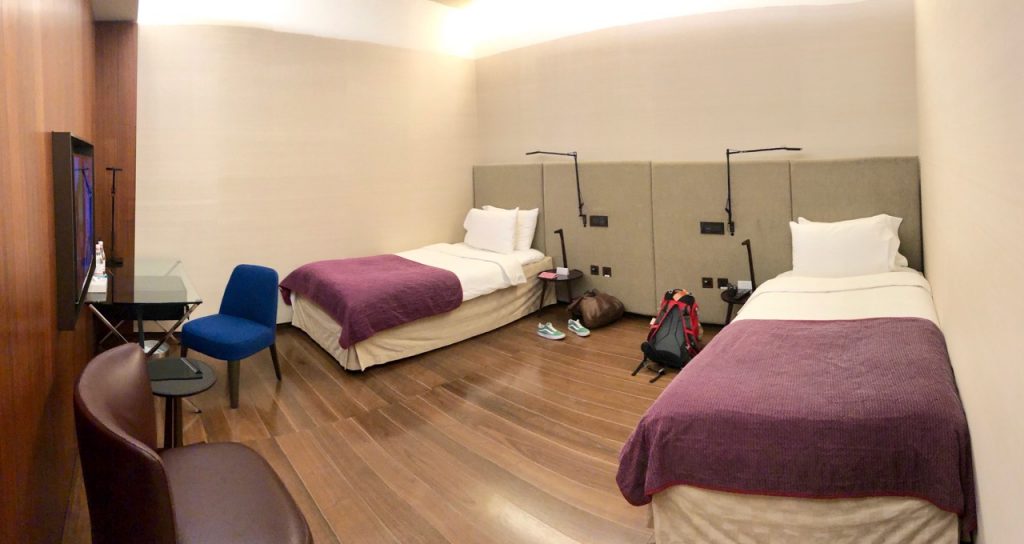 Review Qatar Al Safwa First Lounge doha doh airport flughafen qatar Lounge erfahrung qatar airways first class bewertung