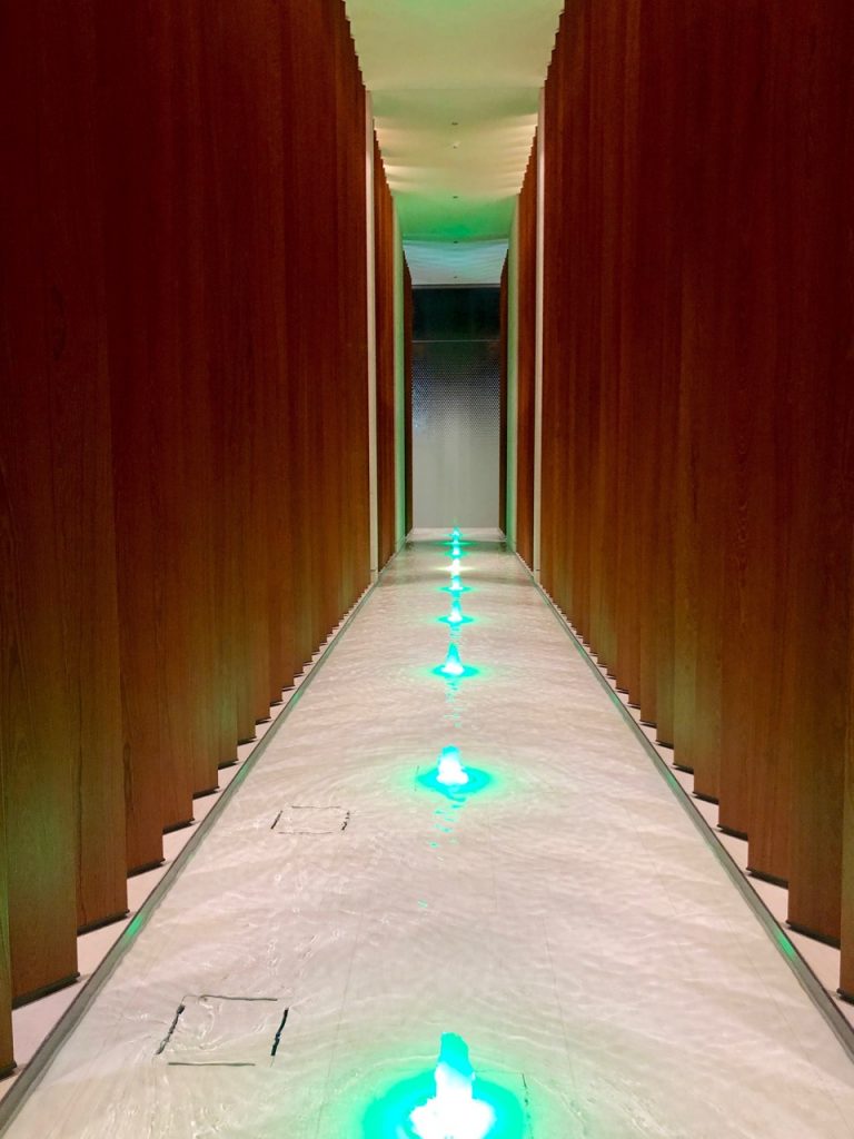 Review Qatar Al Safwa First Lounge doha doh airport flughafen qatar Lounge erfahrung qatar airways first class bewertung