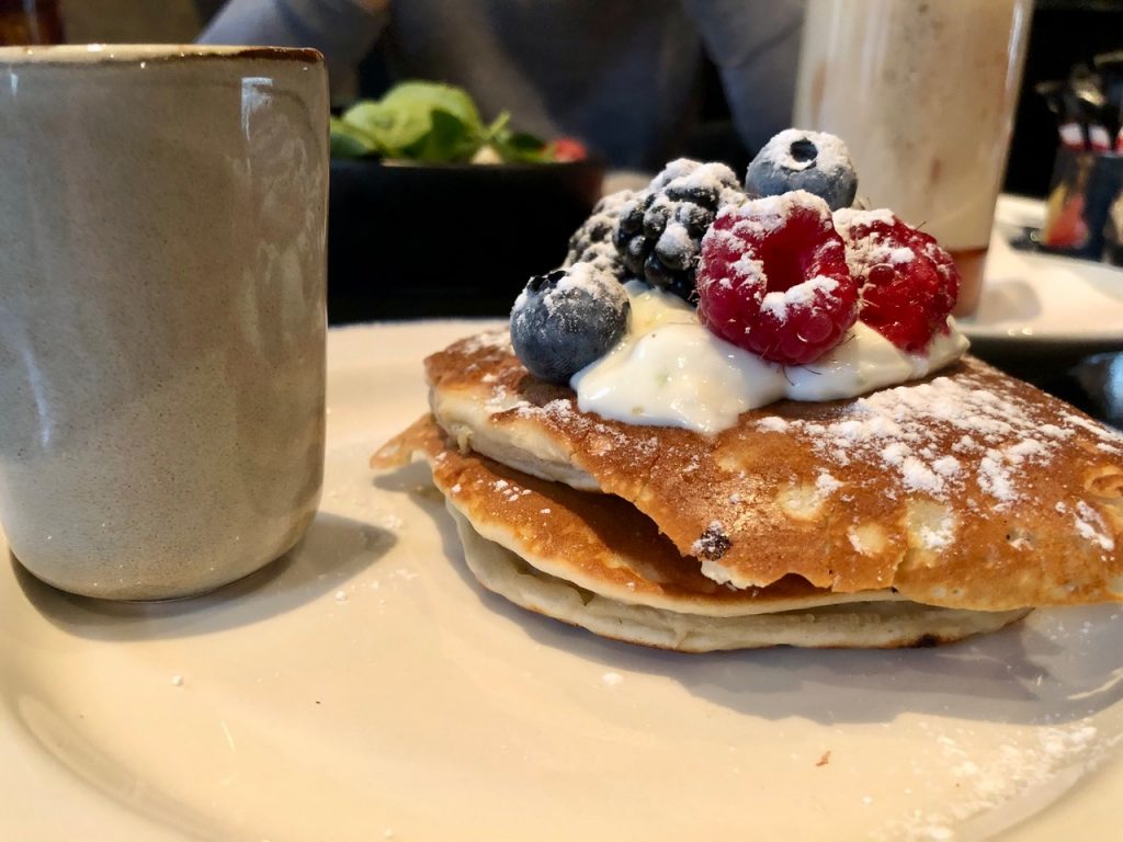 andaz amsterdam prinsengracht ams gracht world of hyatt woh globalist breakfast frühstück